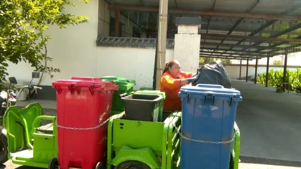 瑪納斯：垃圾處理不落地不出村 鄉(xiāng)村生活更和美更幸福